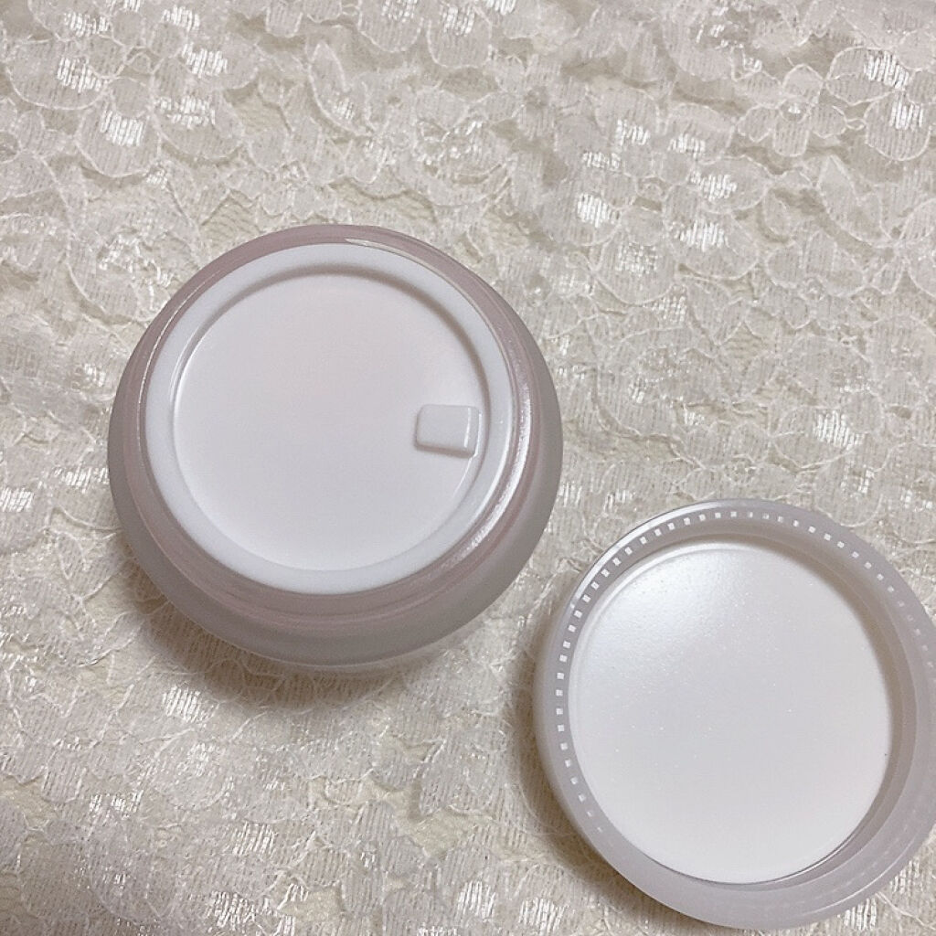 ローズウォーター スリーピングマスク/FEMMUE/フェイスクリームを使ったクチコミ（2枚目）