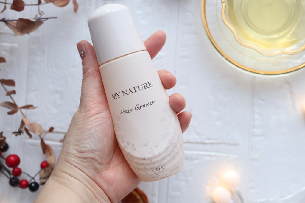 マイナチュレ マイナチュレ 無添加育毛剤のクチコミ「香りがいいので毎回使うのが楽しみです。
べとつかず、使用感は良かったです♪
頭皮が敏感な私.....」（2枚目）