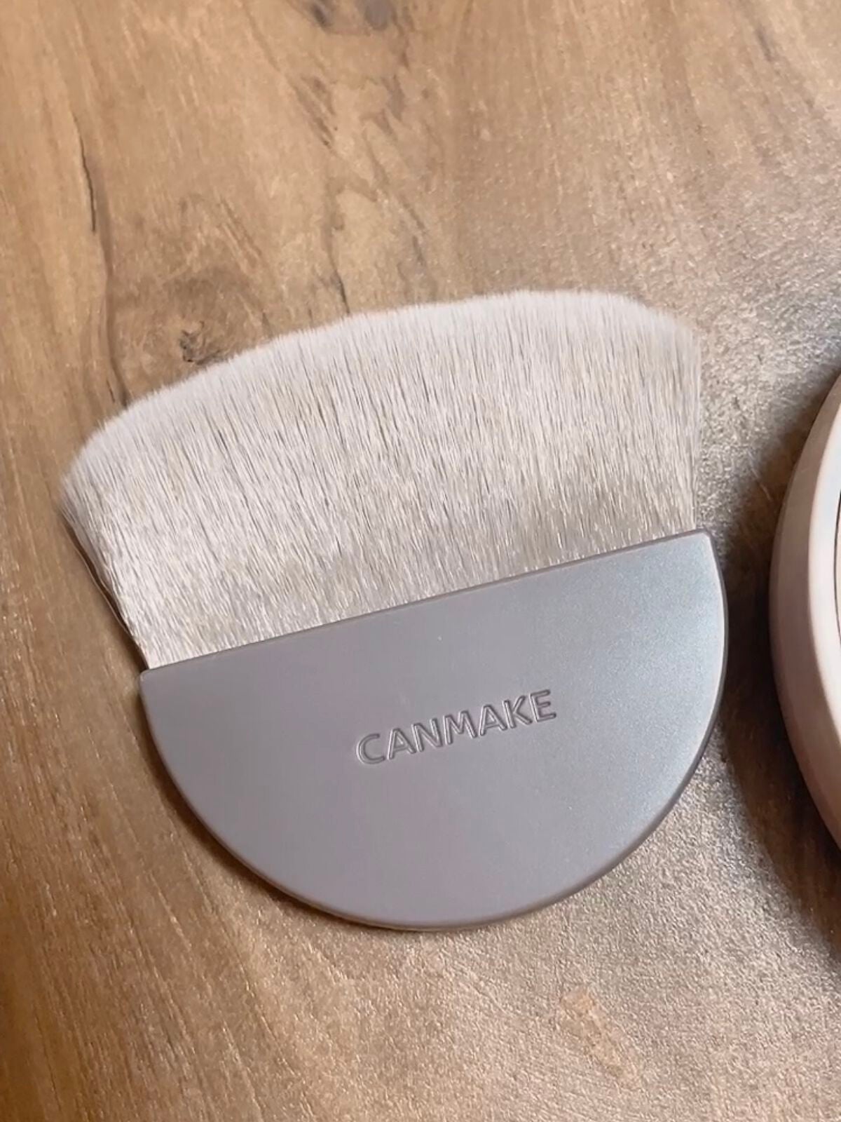 マシュマロフィニッシュパウダー ~Abloom~/キャンメイク/プレストパウダーを使ったクチコミ(4枚目)