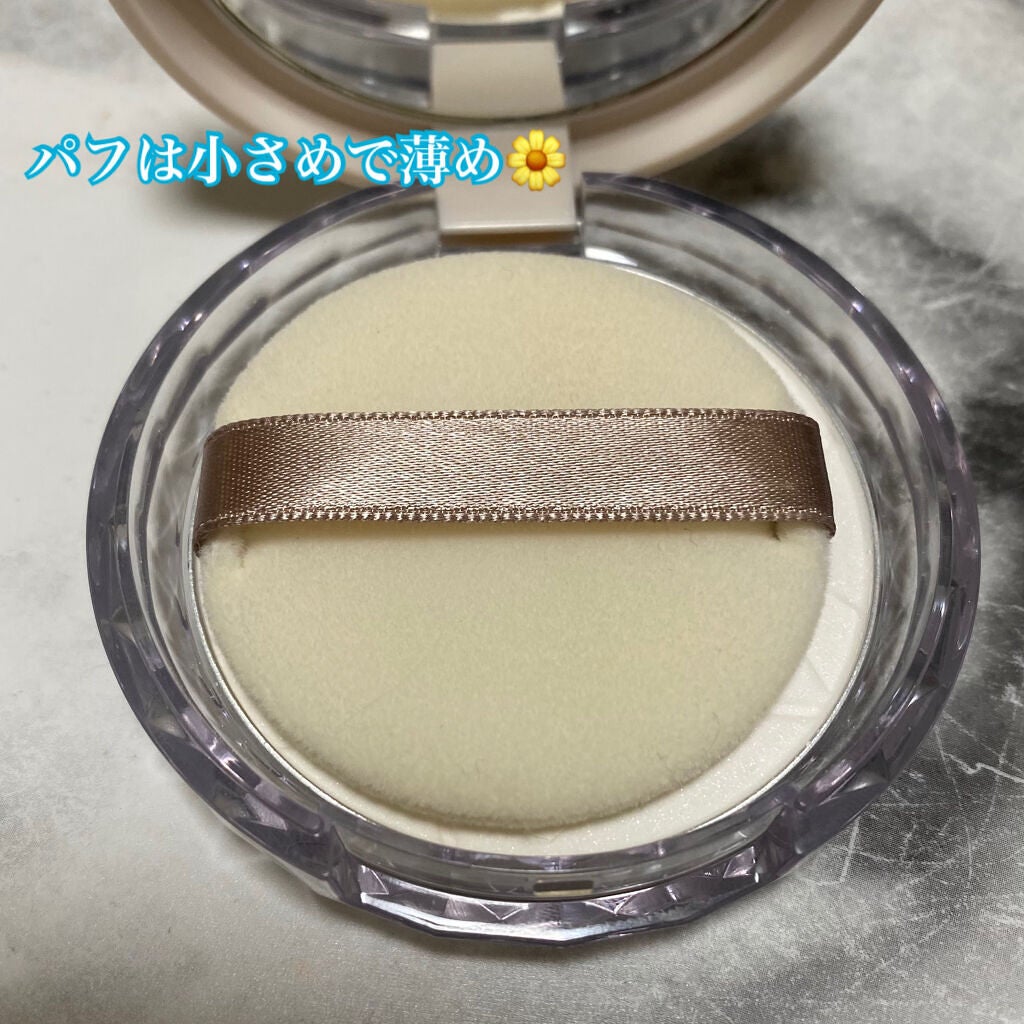 毛穴レスパウダー/CEZANNE/プレストパウダーを使ったクチコミ(4枚目)