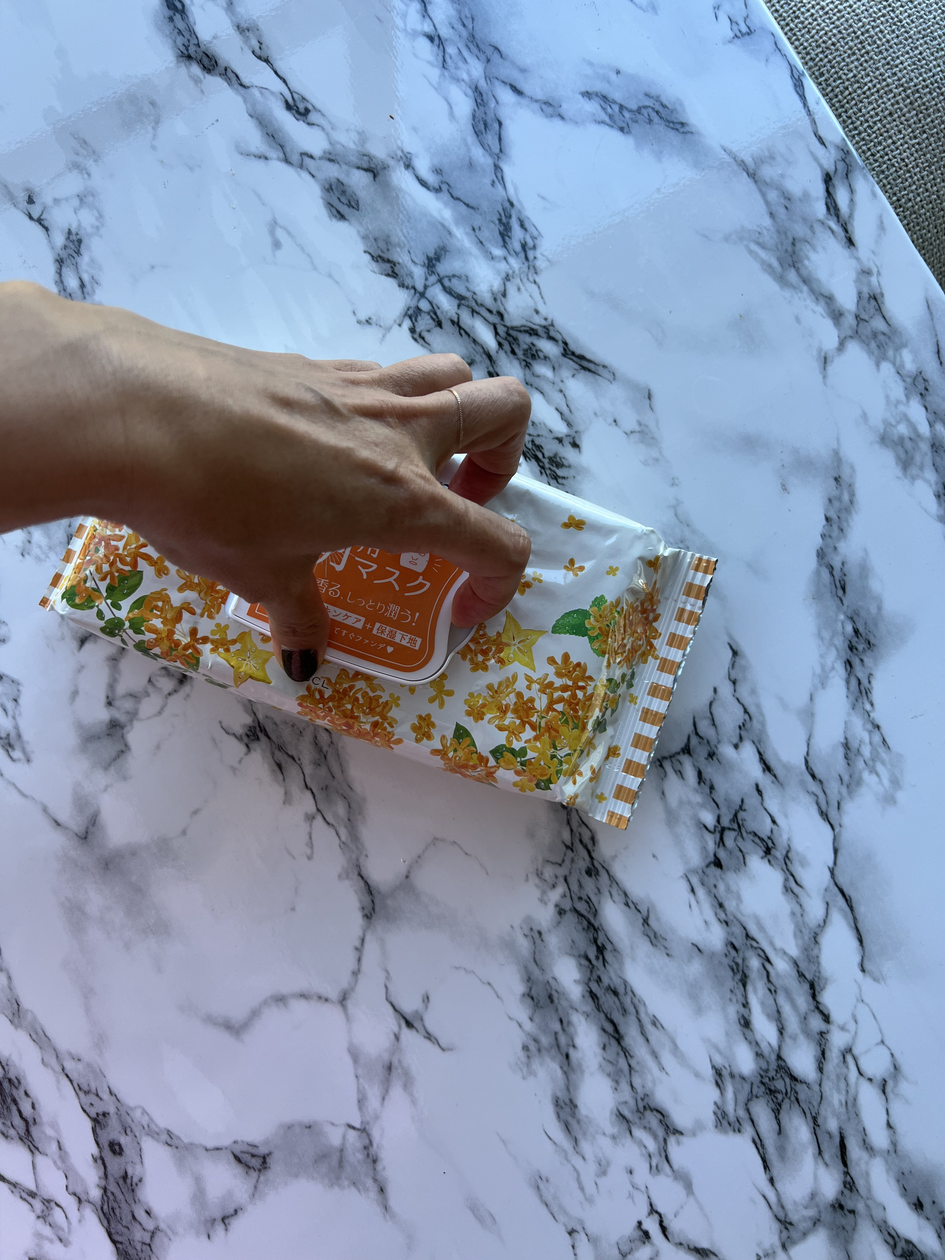 2023年秋新作シートマスク・パック】目ざまシート OS 23｜サボリーノの