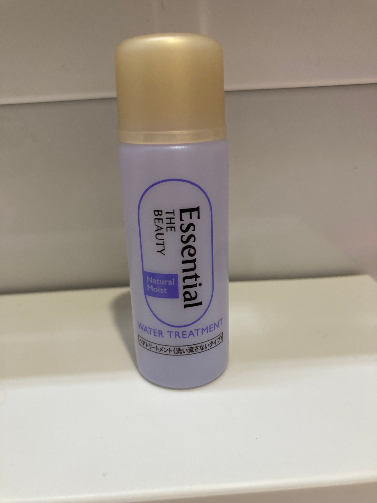 min on LIPS 「KAOエッセンシャルザビューティウォータートリートメントモイス..」(1枚目)