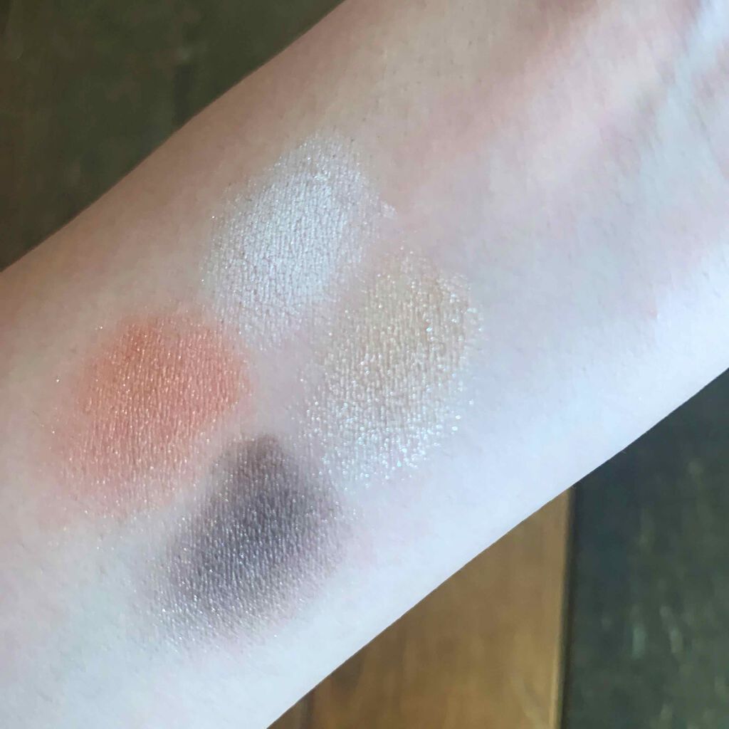 リアルクローズシャドウ/excel/アイシャドウパレットを使ったクチコミ（2枚目）