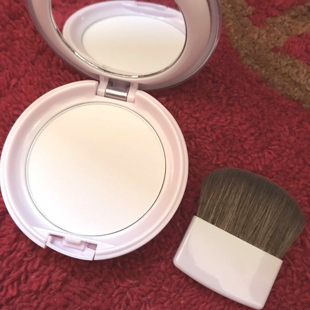 パラソーラ イルミスキン フェイスパウダー UV/ナリスアップ/プレストパウダーを使ったクチコミ(1枚目)