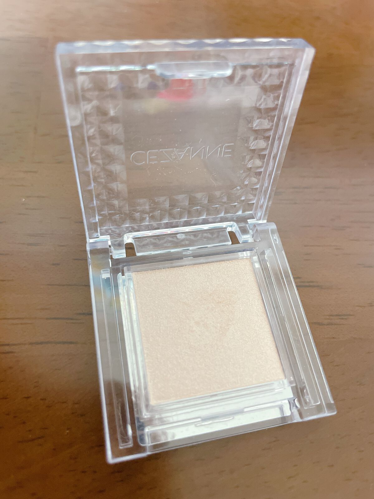 シングルカラーアイシャドウ/CEZANNE/単色アイシャドウを使ったクチコミ(2枚目)