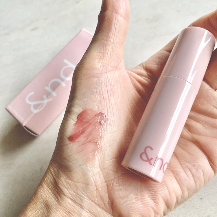 アンドバイロムアンド　グラッシーボムティント/&nd by rom&nd/リップティントを使ったクチコミ（1枚目）