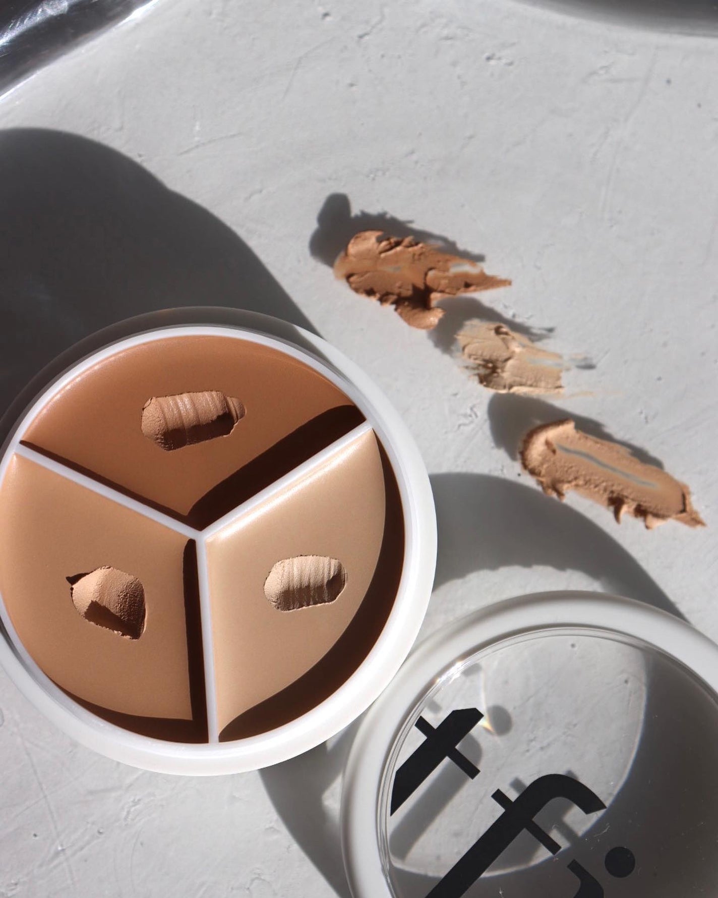 カバーアッププロコンシーラー/TFIT/パレットコンシーラーを使ったクチコミ(5枚目)