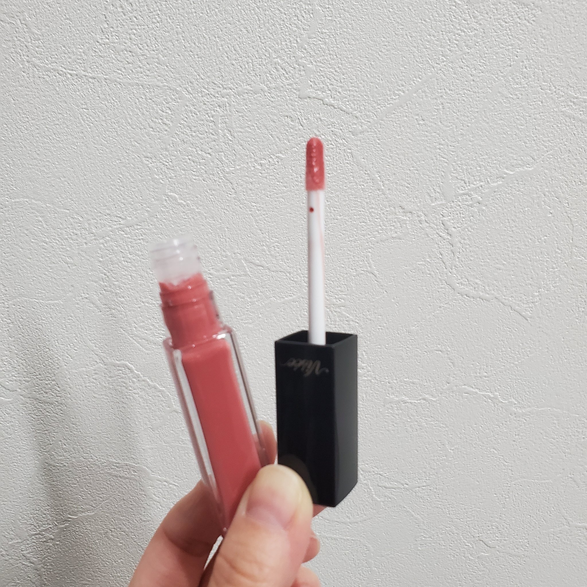 エッセンス リッププランパー BE300 ベージュピンク/Visée/リッププランパーを使ったクチコミ（2枚目）