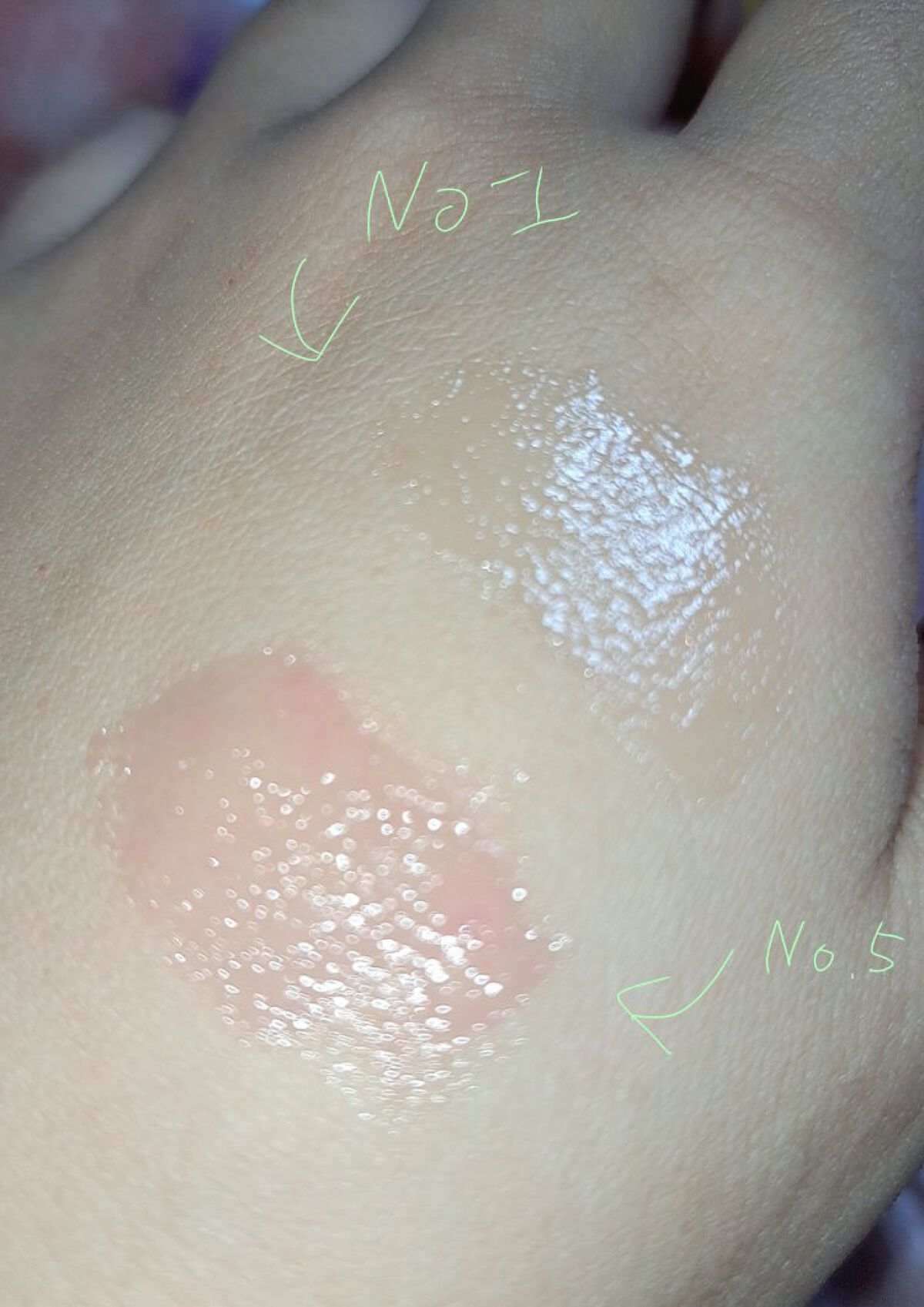 ジルスチュアート　クリスタルブルーム　リップブーケ セラム 05 bare heart/JILL STUART/リッププランパーを使ったクチコミ（2枚目）