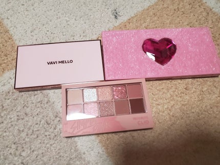 アイシャドウパレット アイラブチョコレート ユニコーンラブ/MAKEUP REVOLUTION/アイシャドウパレットを使ったクチコミ(1枚目)