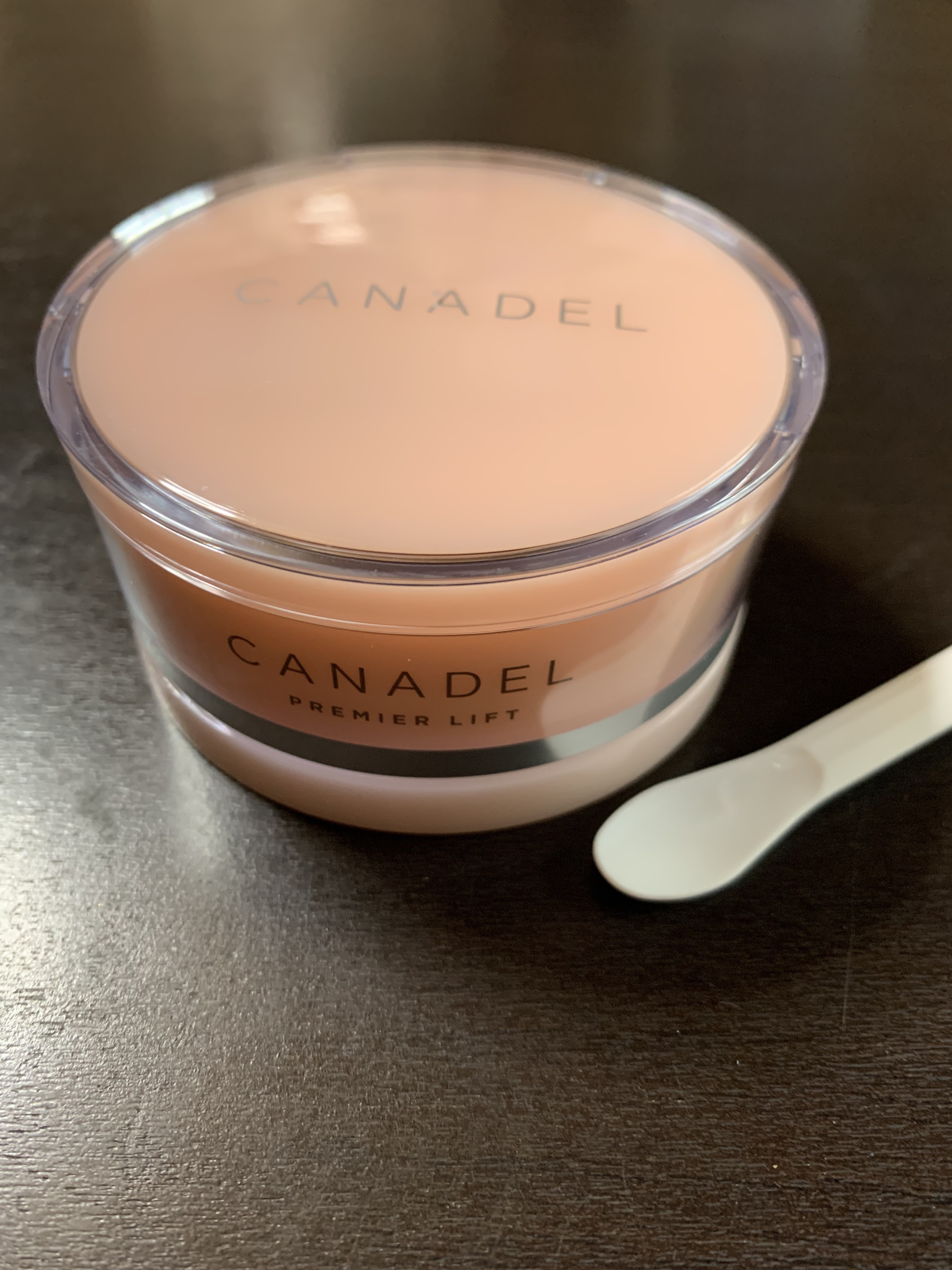 CANADEL プレミアリフト オールインワンのクチコミ「★カナデル プレミアリフト オールインワン★

✨シワ･たるみ･乾燥悩みにアプローチする、エイ.....」（1枚目）