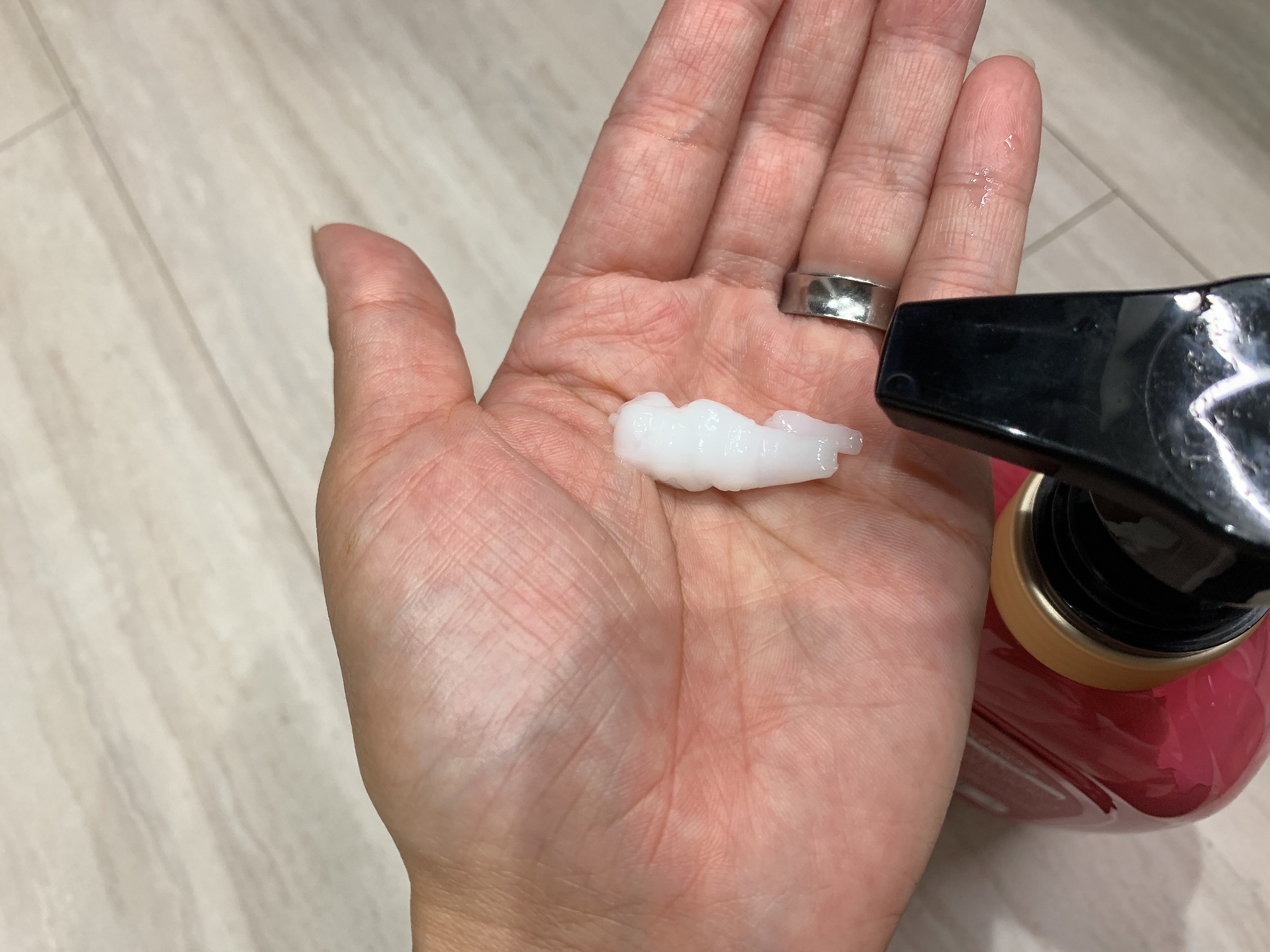 パンテーン ボンド リペア (カラーシャイン & リペア) シャンプー ＆ トリートメントのクチコミ「#PR #パンテーン



使った日から髪色を長持ちさせてくれるそう！
シャンプーは泡立ちがよ.....」（3枚目）