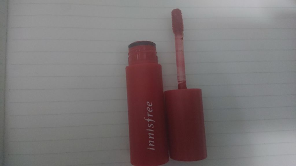 ビビッドコットン インクティント/innisfree/口紅を使ったクチコミ(2枚目)