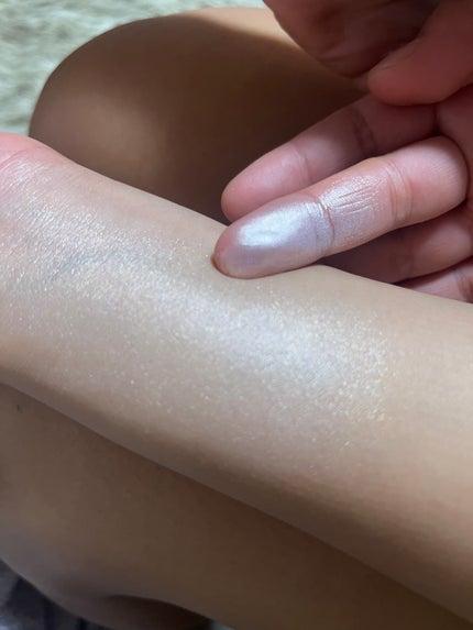 スキンルミナスハイライター/DEAR DAHLIA/パウダーハイライトを使ったクチコミ(4枚目)