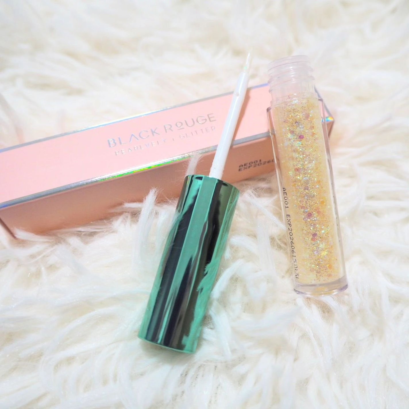 パールブリーアイグリッター/BLACK ROUGE/グリッターを使ったクチコミ(2枚目)