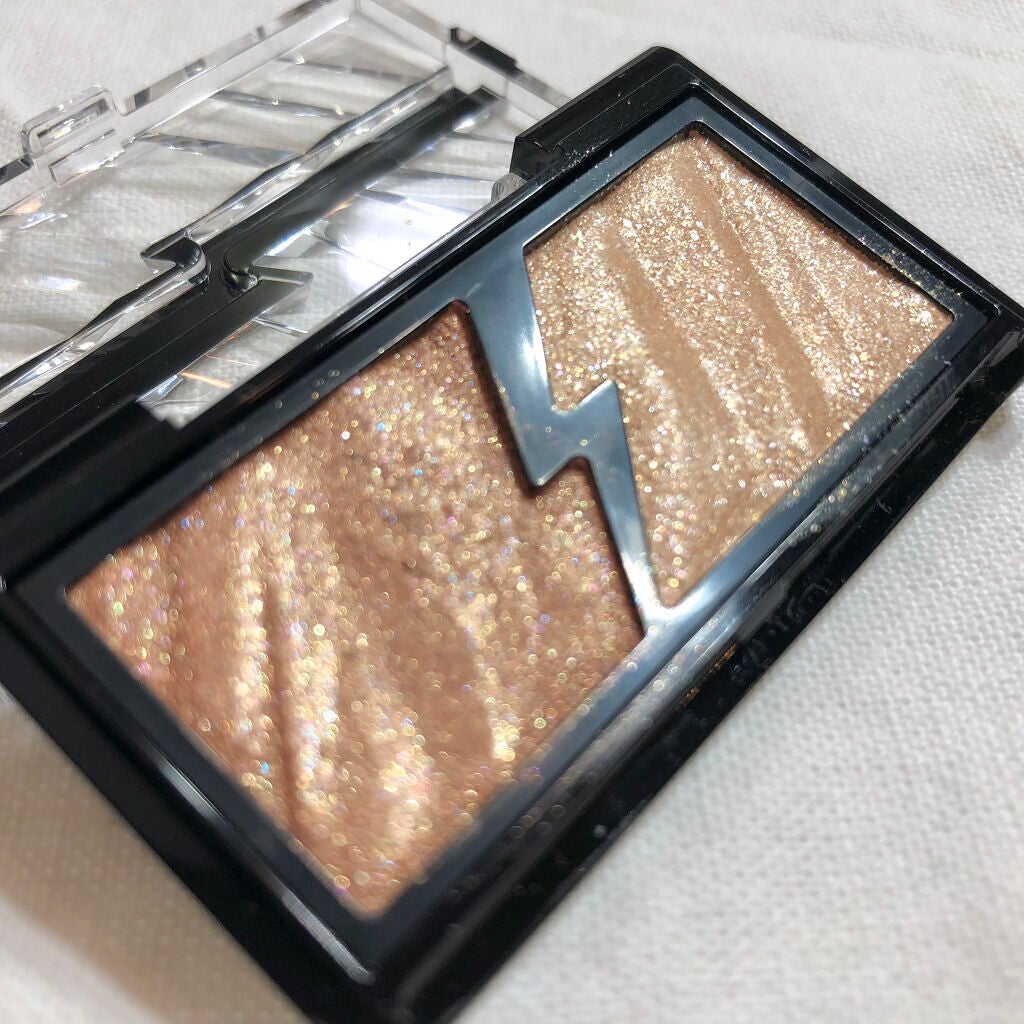 エレクトリックショックアイズ /KATE/アイシャドウパレットを使ったクチコミ(3枚目)