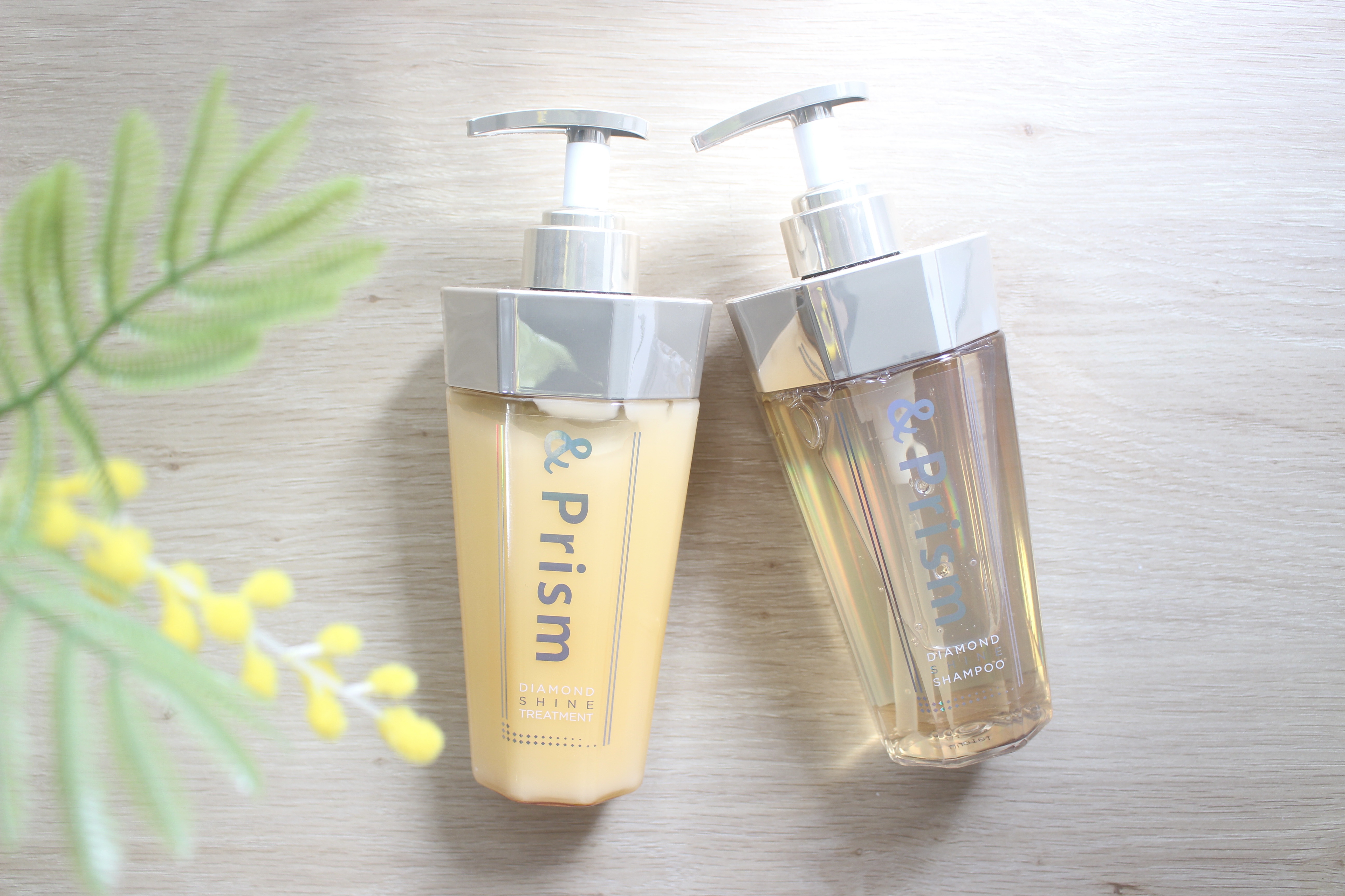 『&Prism DIAMOND SHINE 
シャンプー／ヘアトリートメント 』

オレンジイエローカラーのボトルが
可愛すぎる🍊💛
置いておくだけでも気分が上がります🎶

シャンプー▶︎金木犀の香り
トリートメント▶︎ミモザの香り
