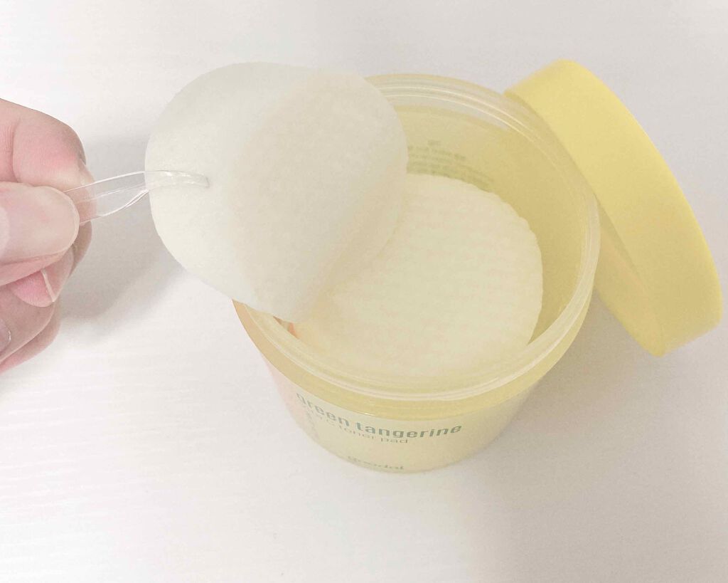 グリーンタンジェリン ビタCダークスポットケアパッド/goodal/トナーパッドを使ったクチコミ(3枚目)