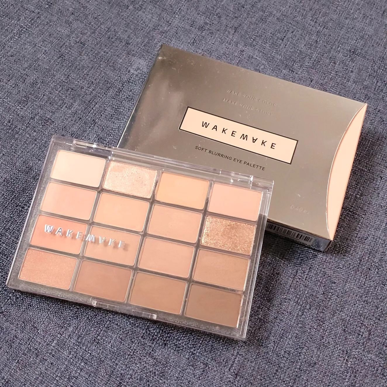 ソフトブラーリングアイパレット/wakemake/アイシャドウパレットを使ったクチコミ（2枚目）