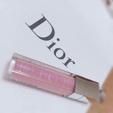 Diorのマキシマイザー買ってきちゃいました…😉😉
001番のピンクか006番のベリーにしよかなと思ったんやけど、009番のホロパープルの青ラメが可愛すぎたしラメの方が使えるかなぁっていうのとベリーの発