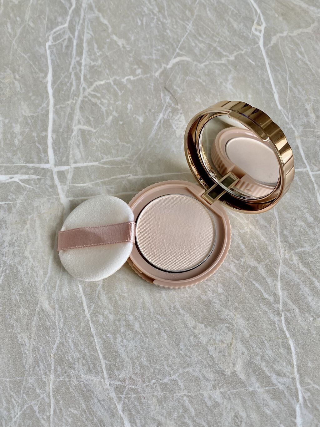 シークレットビューティーパウダー/キャンメイク/プレストパウダーを使ったクチコミ（2枚目）