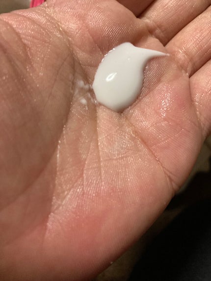 トリクセラNT フルイドクリーム/アベンヌ/ボディクリームを使ったクチコミ(2枚目)