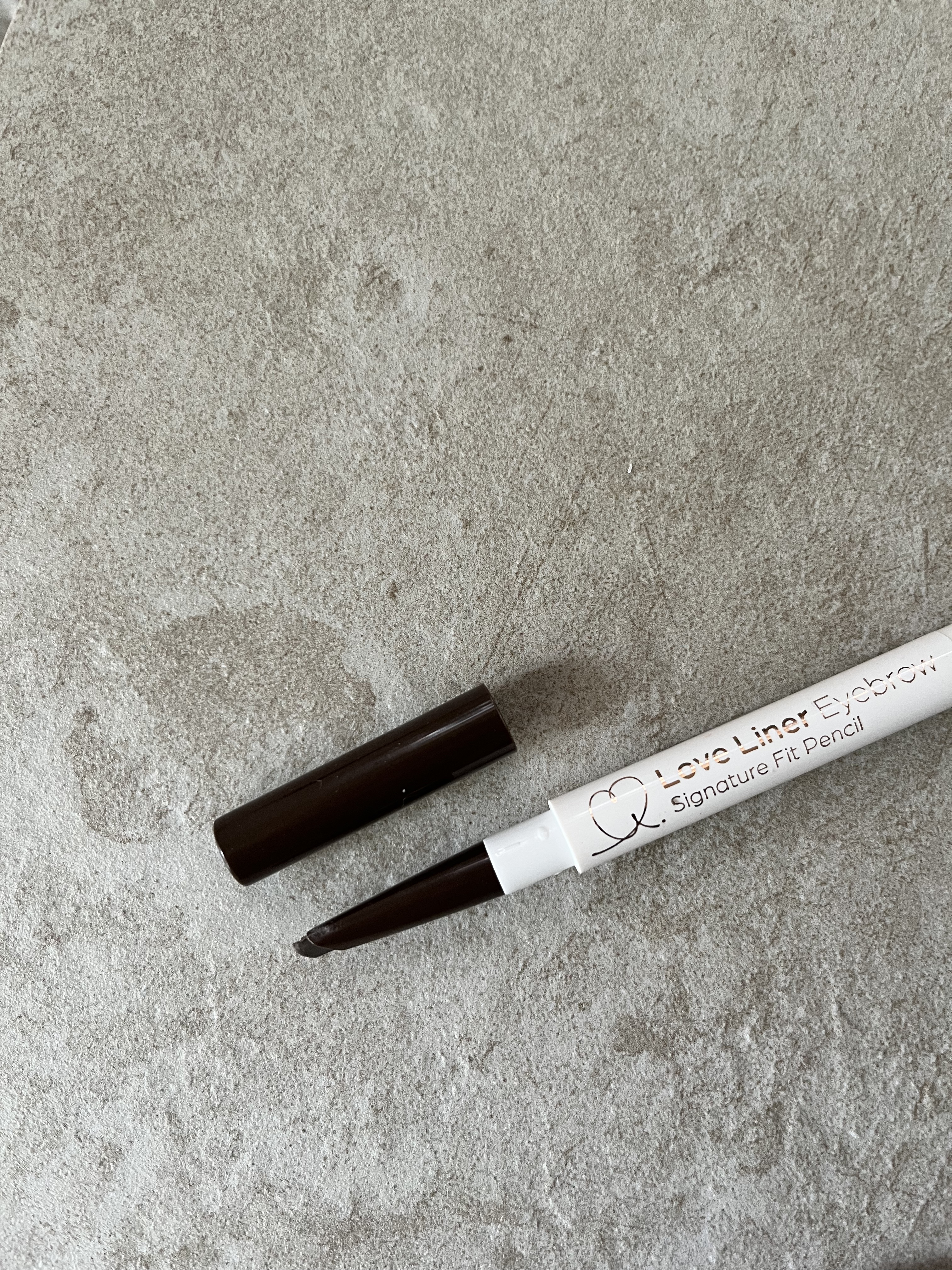 ラブ・ライナー　シグネチャーフィットペンシル＜アイブロウ＞/ラブ・ライナー/アイブロウペンシルを使ったクチコミ（3枚目）