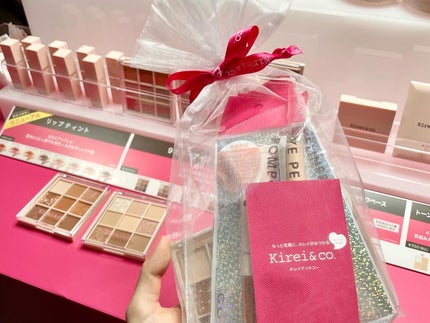 こままりえ@投稿ある方フォロバ✨ on LIPS 「株式会社Nuzzle様主催のコスメイベント😊たくさんのコスメを..」(7枚目)