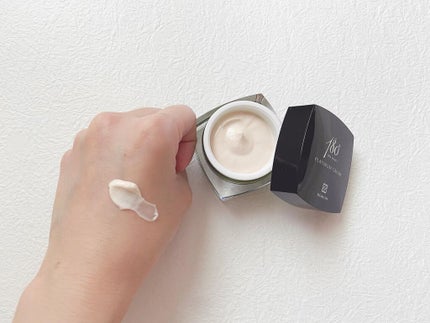 プラチナクリーム/180°(ワンエイティ)/フェイスクリームを使ったクチコミ(3枚目)