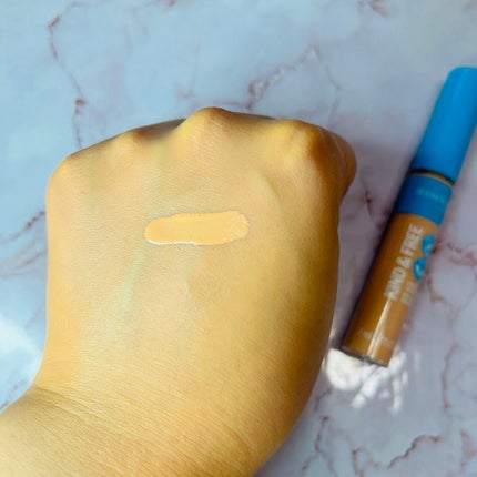 カインド&フリー コンシーラー/リンメル ロンドン/リキッドコンシーラーを使ったクチコミ(3枚目)