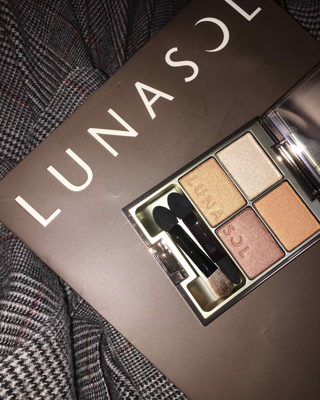 LUNASOL スキンモデリングアイズのクチコミ「LUNASOL／スキンモデリングアイズ 02

ベージュオレンジです🍊

アイシャドウはほとん.....」（1枚目）