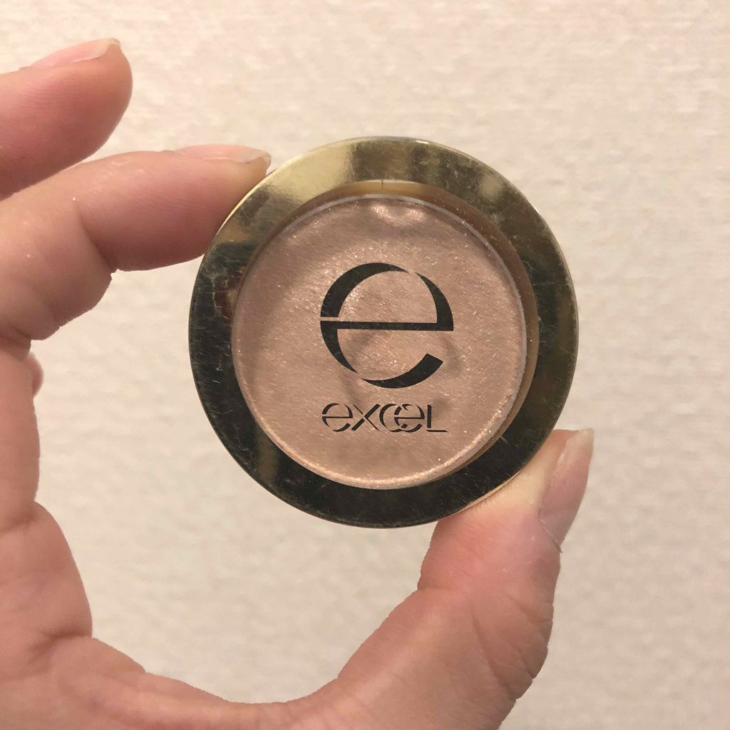 シャイニーシャドウ N SI05 カシミアベージュ/excel/単色アイシャドウを使ったクチコミ（1枚目）