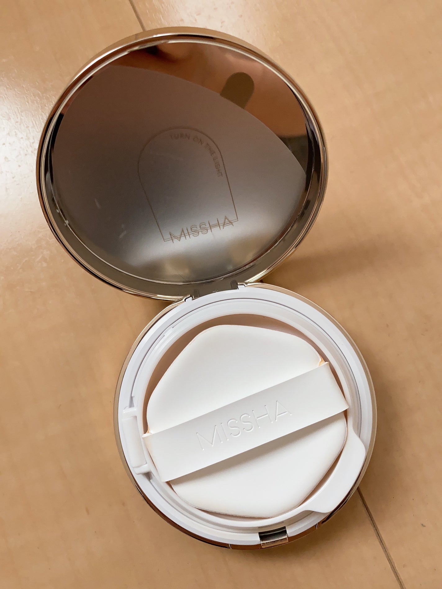 グロウ クッション ライト <ライトタイプ>/MISSHA/クッションファンデーションを使ったクチコミ(2枚目)