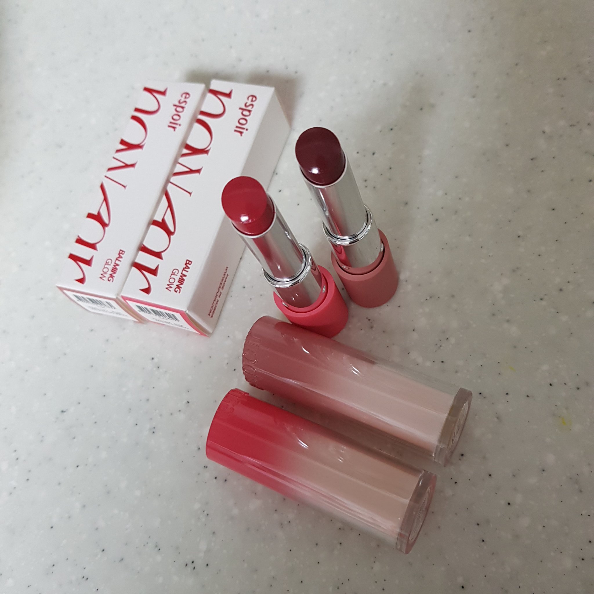 ノーウェアリップスティック バーミンググロー/espoir/口紅を使ったクチコミ（2枚目）