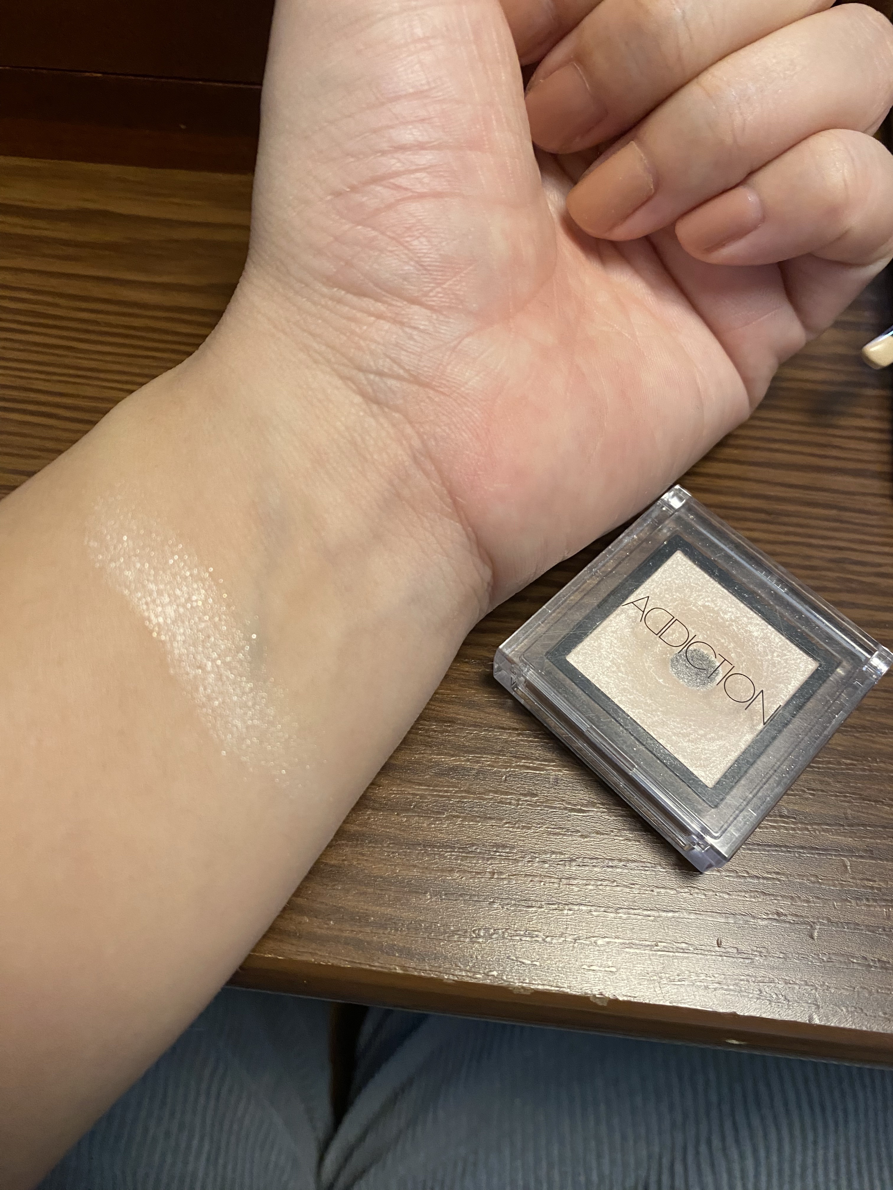 アディクション ザ アイシャドウ/ADDICTION/単色アイシャドウを使ったクチコミ（2枚目）