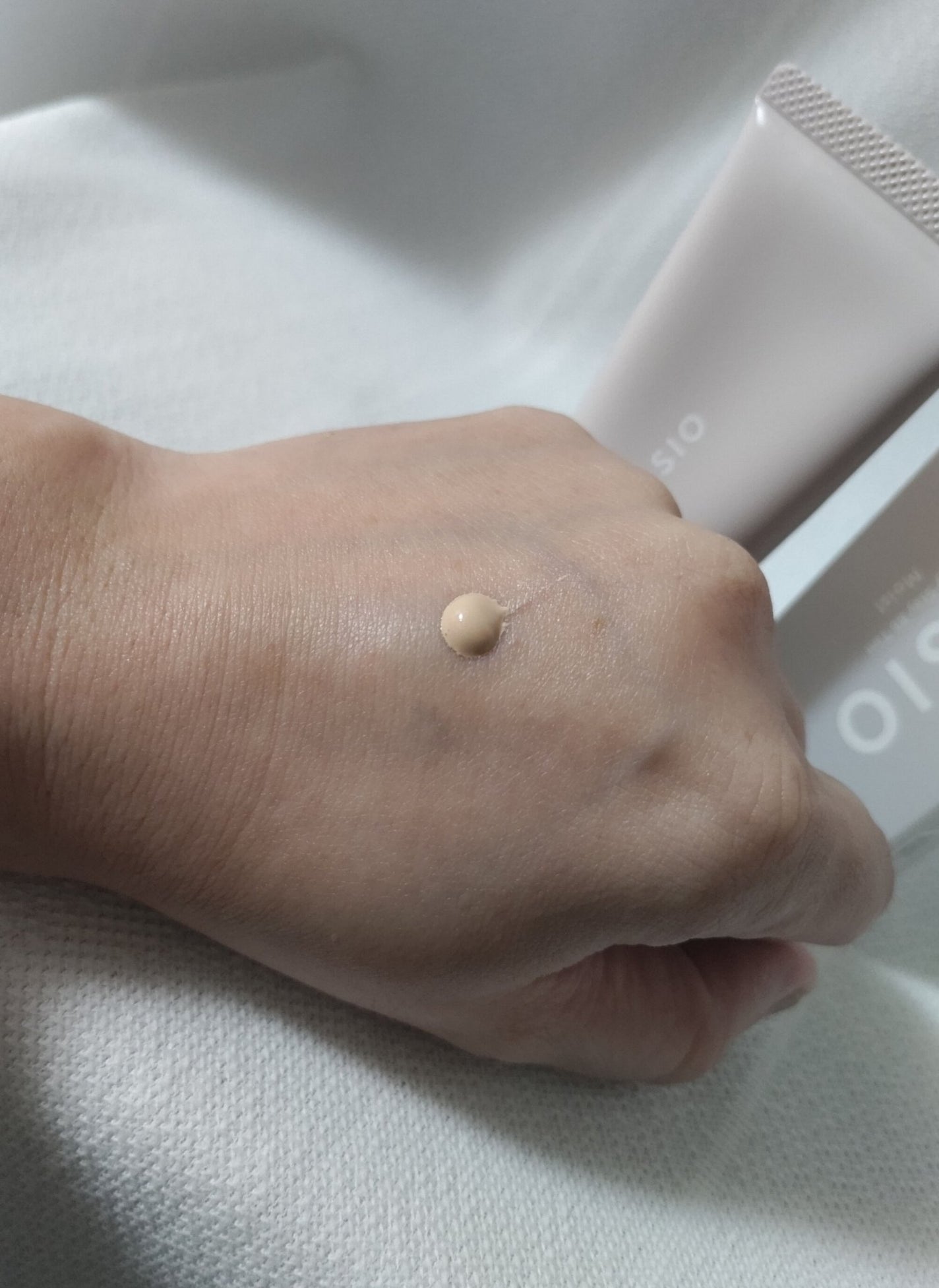 エアリーステイ BB ティント モイスト/FASIO/BBクリームを使ったクチコミ(5枚目)