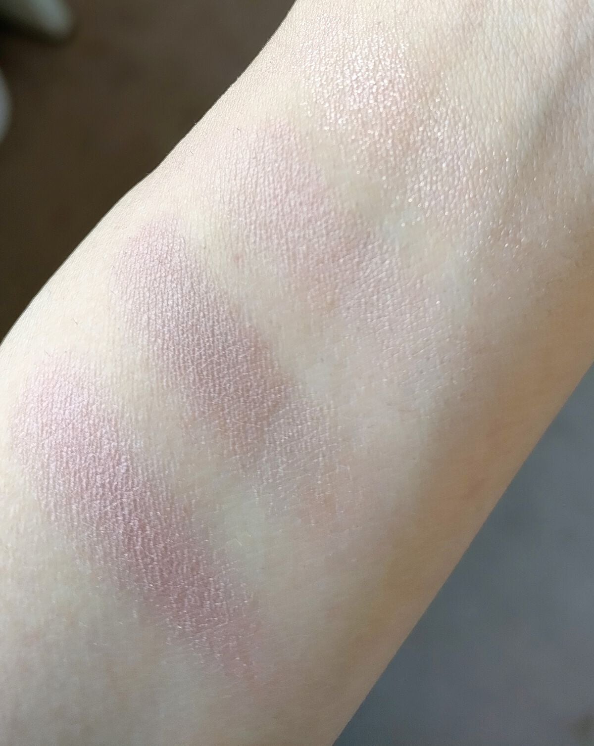 シルキースフレアイズ/キャンメイク/アイシャドウパレットを使ったクチコミ(3枚目)