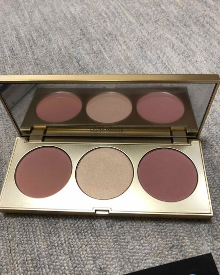 KILLAWATT FREESTYLE HIGHLIGHTER DUO/FENTY BEAUTY BY RIHANNA/パウダーハイライトを使ったクチコミ(2枚目)