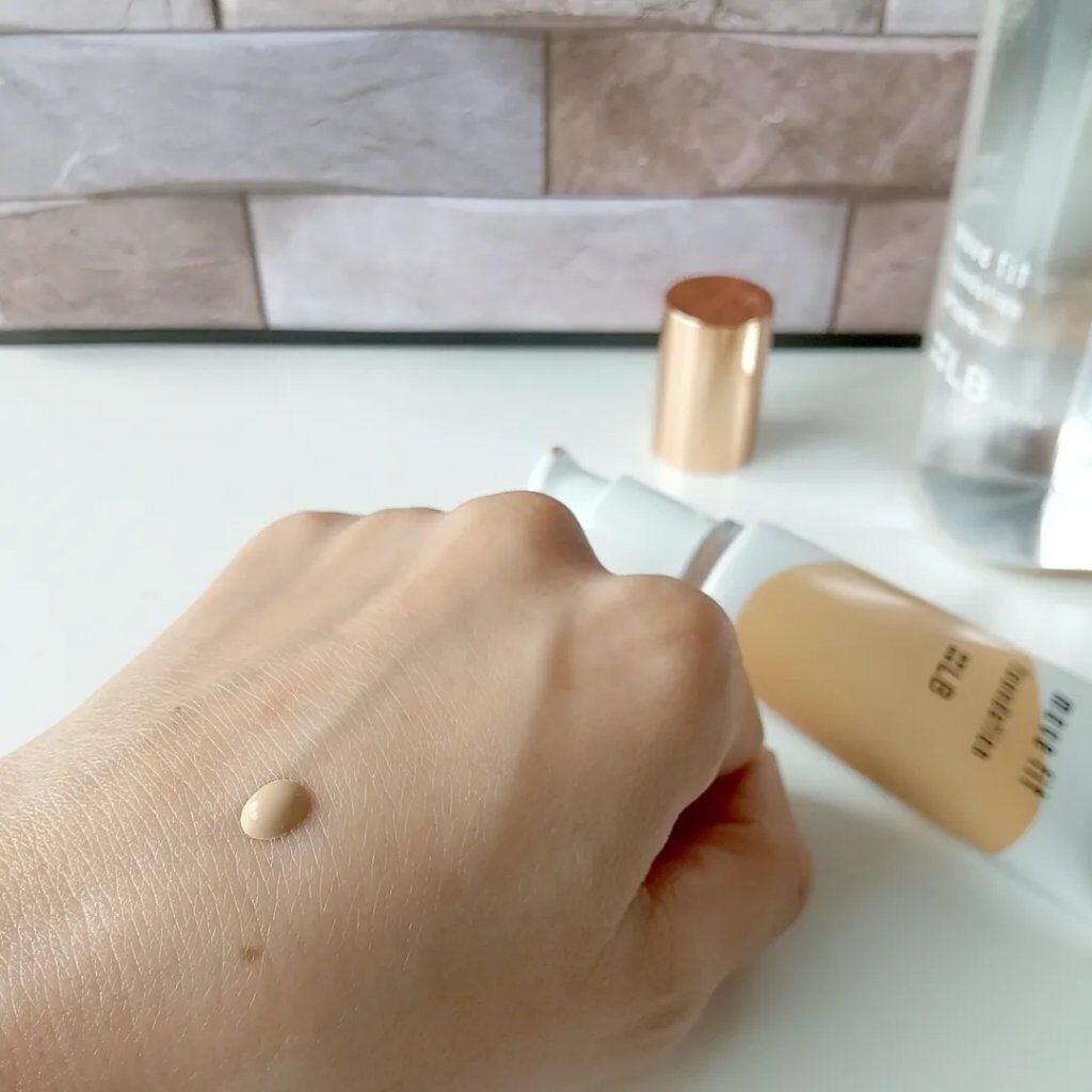 ムーヴフィットファンデーション/LB/リキッドファンデーションを使ったクチコミ(4枚目)