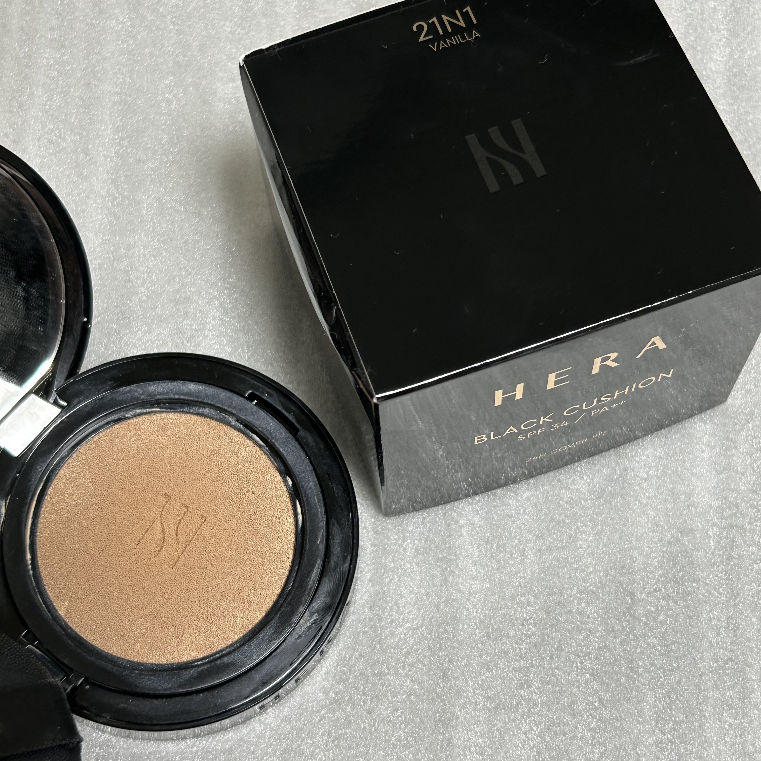 ブラック クッション/HERA/クッションファンデーションを使ったクチコミ（2枚目）