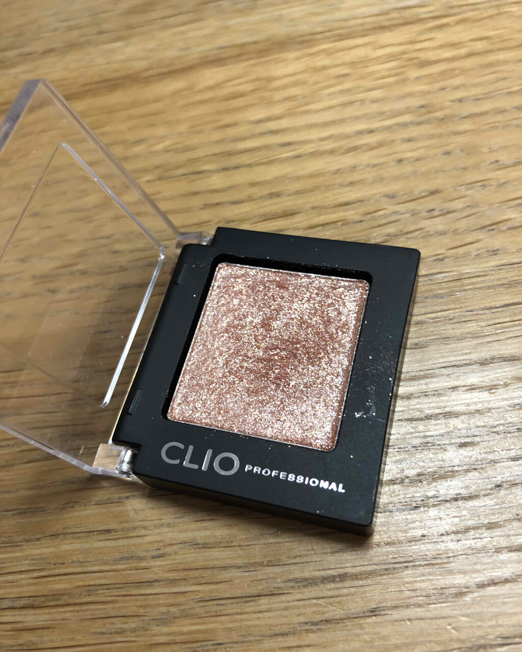 プロ シングル シャドウ/CLIO/単色アイシャドウを使ったクチコミ（2枚目）