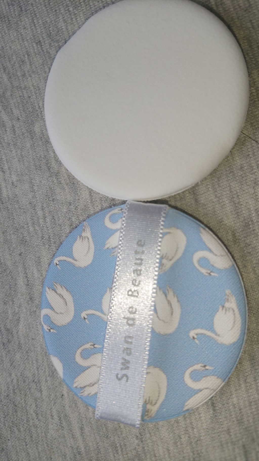 スワン クッションパフ/スワン・ド・ボーテ/パフ・スポンジを使ったクチコミ（2枚目）