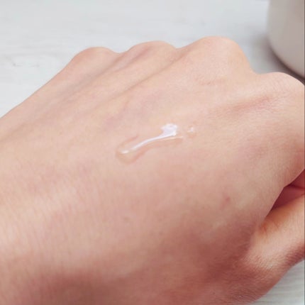 薬用 RJ地肌ケア エッセンス /アピセラピーコスメティクス/頭皮ローションを使ったクチコミ(3枚目)
