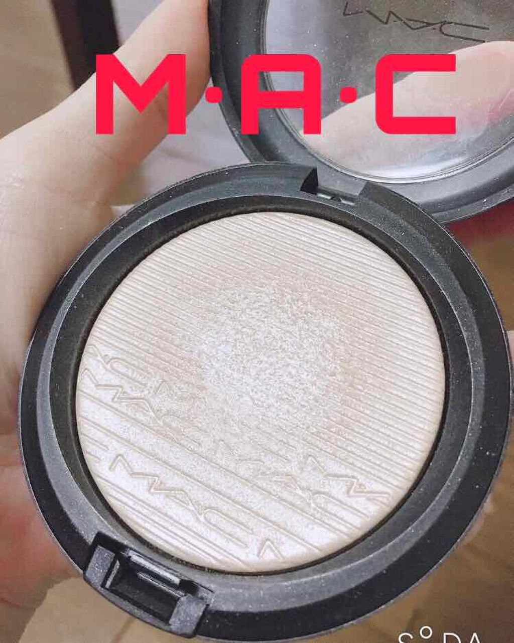 エクストラ ディメンション スキンフィニッシュ/M・A・C/プレストパウダーを使ったクチコミ（1枚目）