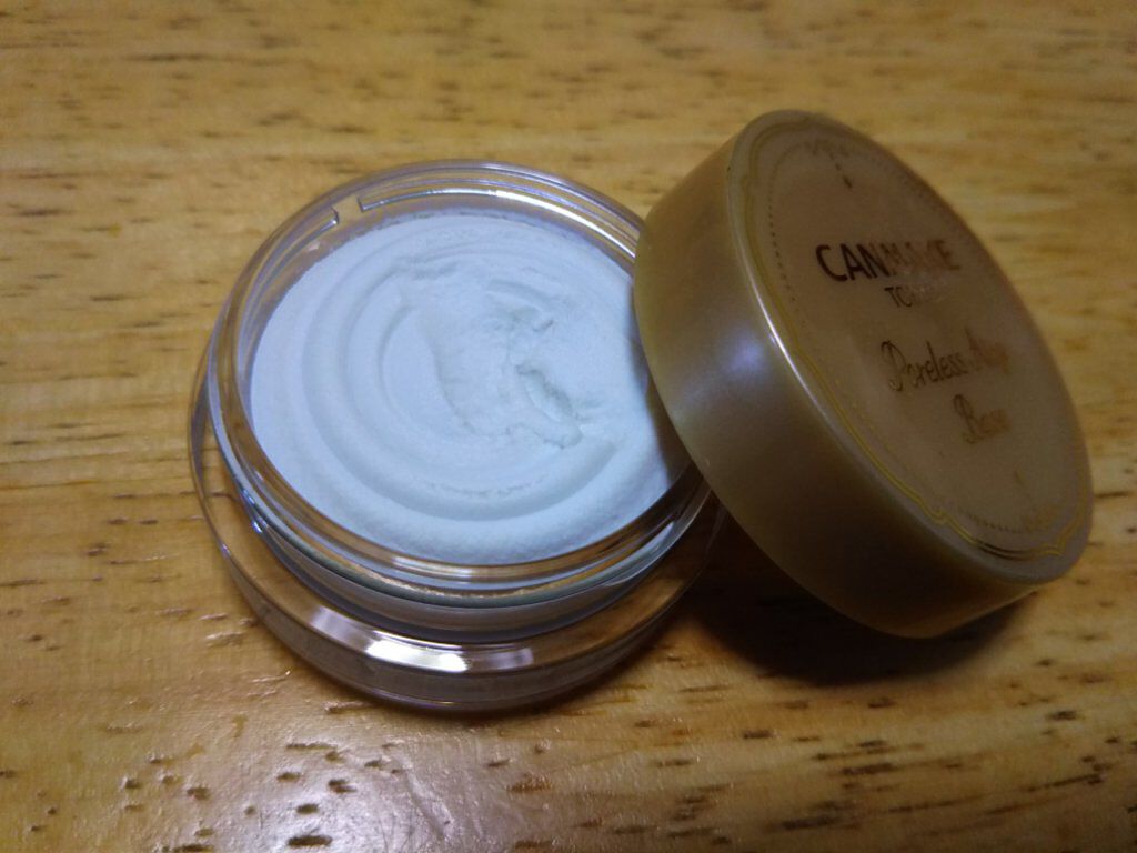 ポアレスエアリーベース/キャンメイク/化粧下地を使ったクチコミ(1枚目)