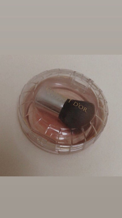 コフレドール スマイルアップチークスNのクチコミ「コフレドールスマイルアップチークスNです!
私は基本はオレンジメイクをしているので、少しイエ.....」(3枚目)