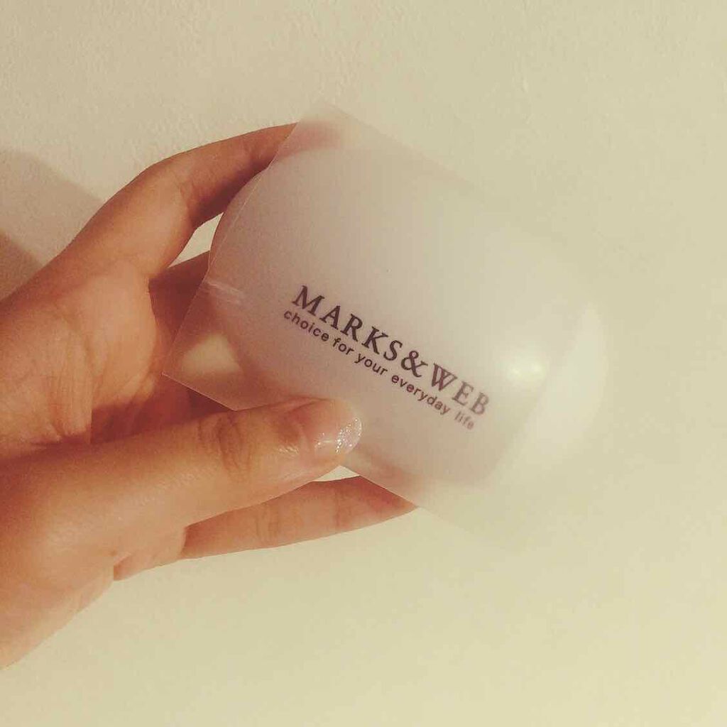 スカルプマッサージブラシ/MARKS&WEB/スカルプブラシを使ったクチコミ（2枚目）