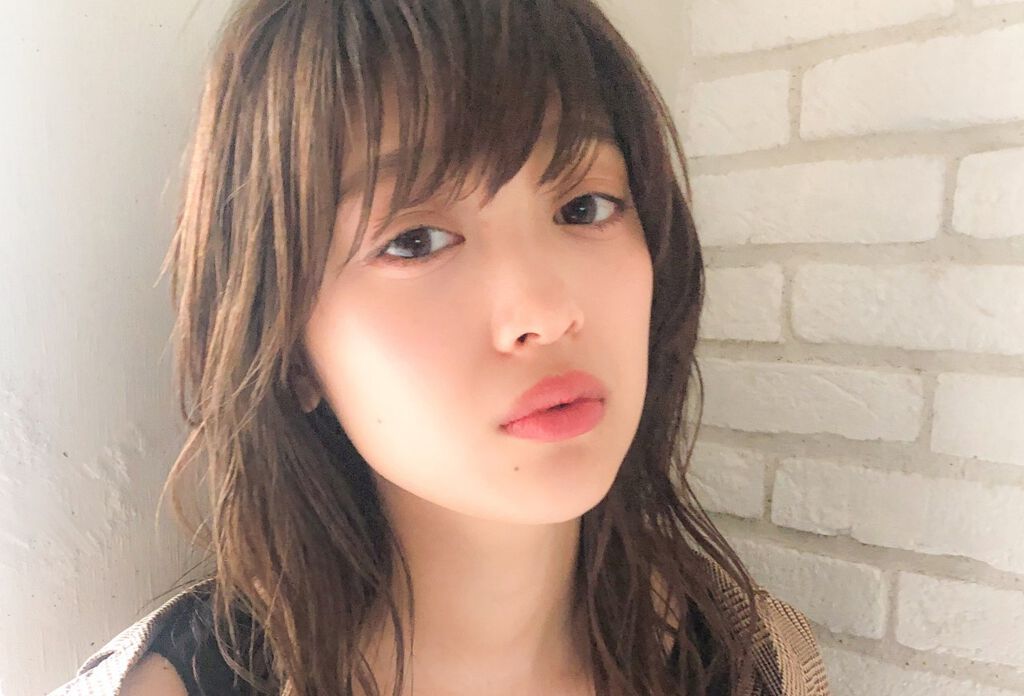 絆創膏で二重にできない人集合!上手なやり方・剥がし方とおすすめアイメイクを徹底解説のサムネイル