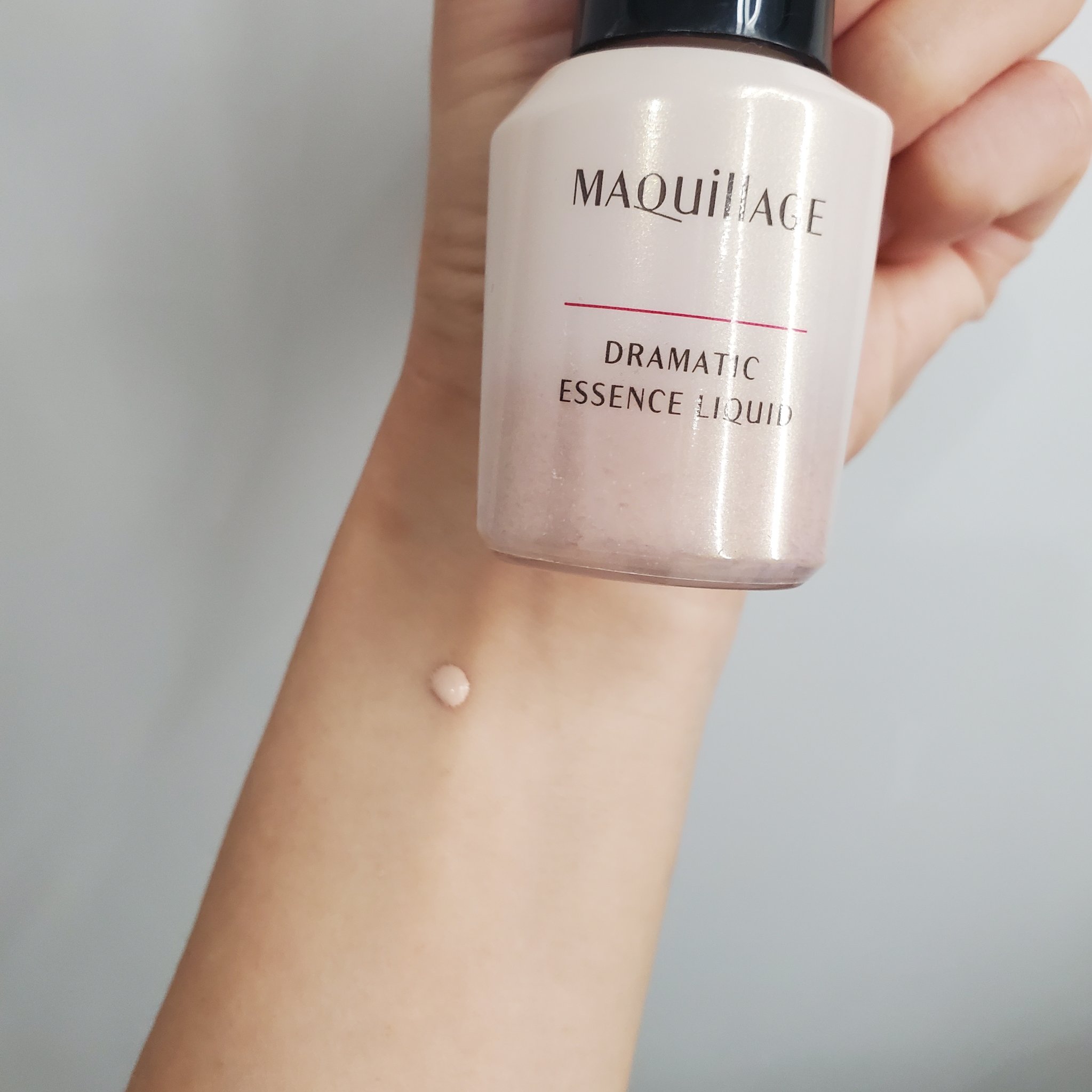 ドラマティックエッセンスリキッド ベビーピンクオークル00/マキアージュ/リキッドファンデーションを使ったクチコミ（3枚目）