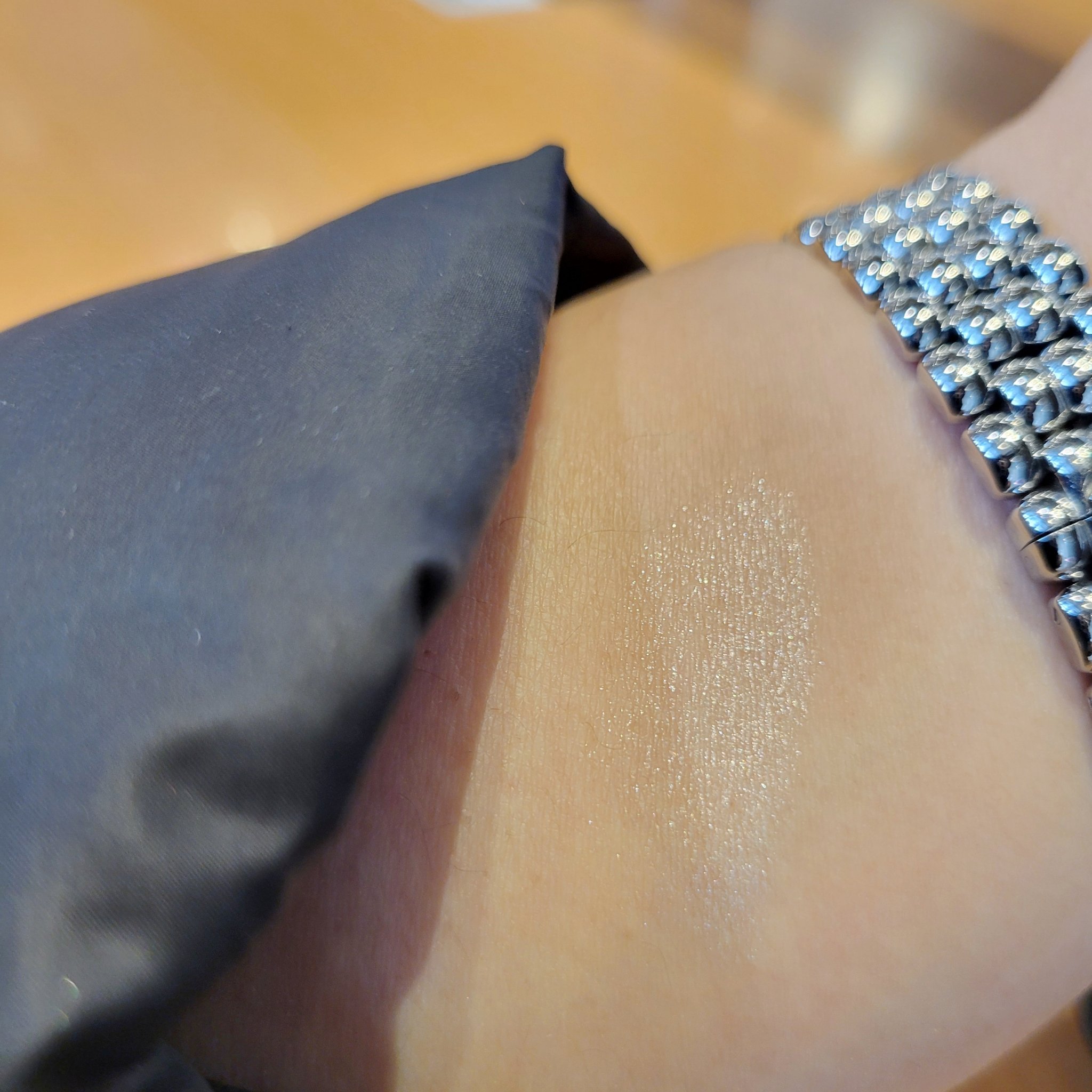 グリームオンフィットシャドウ/excel/スティックアイシャドウを使ったクチコミ（1枚目）